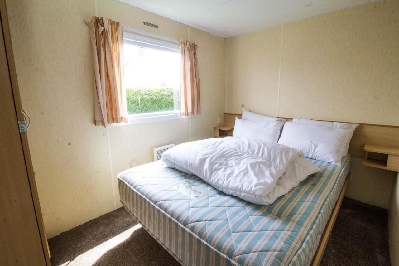 Lovely 3 Bed, 8 Berth Caravan For Hire In Skegness, Lincolnshire Ref 35120Sd ラウス エクステリア 写真