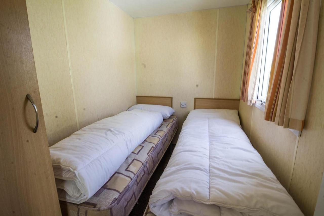 Lovely 3 Bed, 8 Berth Caravan For Hire In Skegness, Lincolnshire Ref 35120Sd ラウス エクステリア 写真